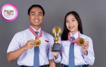 Siswa sedang mengikuti lomba ilustrasi dalam ajang FLS3N SMP 2025.